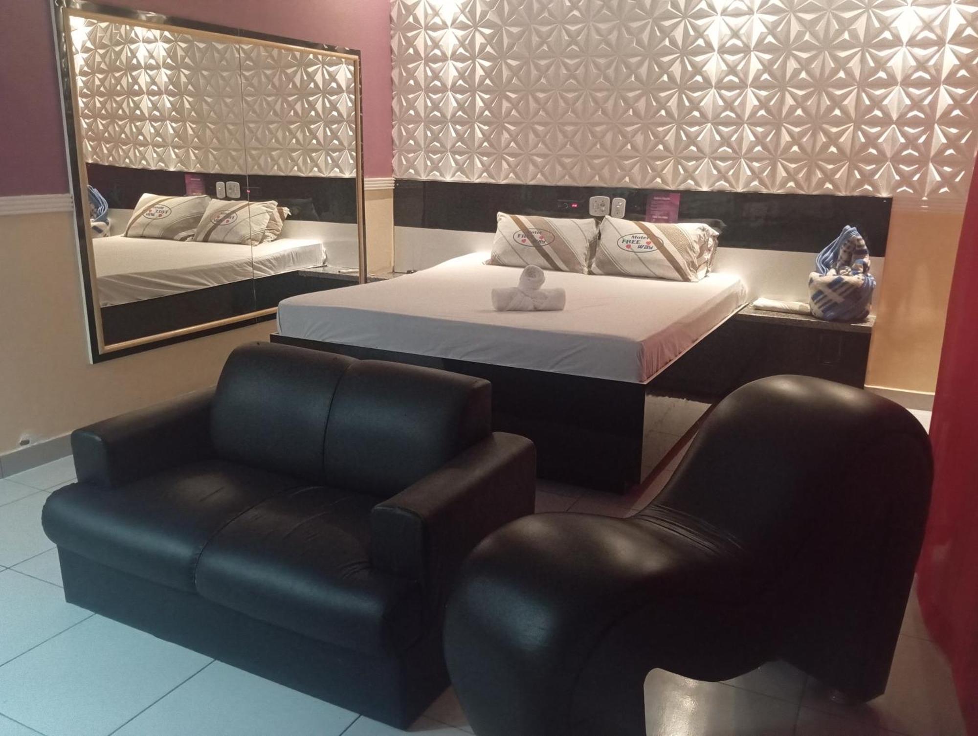 Free Way Motel (Adults Only) - Sao Paulo — Fotos 2